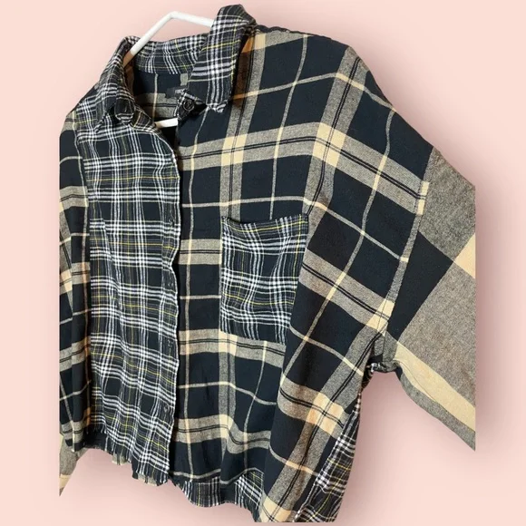 Forever 21 Reworked Plaid Top - Picture 2 of 8